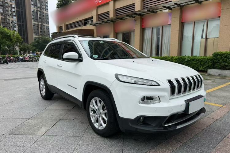 Used Jeep Cherokee 2016 2.4L Leading Edition Exterior 7