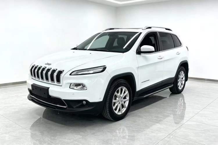 Used Jeep Cherokee 2016 2.0L Leading Edition Guazi used car, China used car export, Used car for sale, Used cars, Cheapest cars for sale