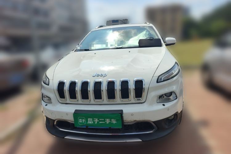 Used Jeep Cherokee 2016 2.4L All-in-One Edition Front