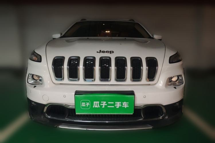 Used Jeep Cherokee 2016 2.4L Superior Edition Front
