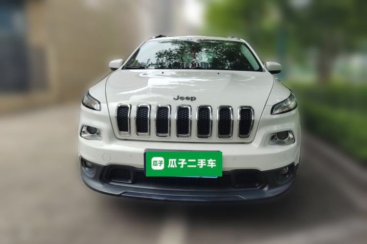 Used Jeep Cherokee 2016 2.0L Smart Version Front