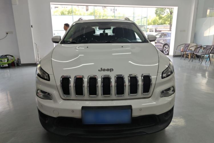 Used Jeep Cherokee 2016 2.4L Leading Edition Front