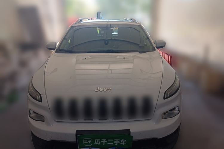 Used Jeep Cherokee 2016 2.0L Superior Edition Front
