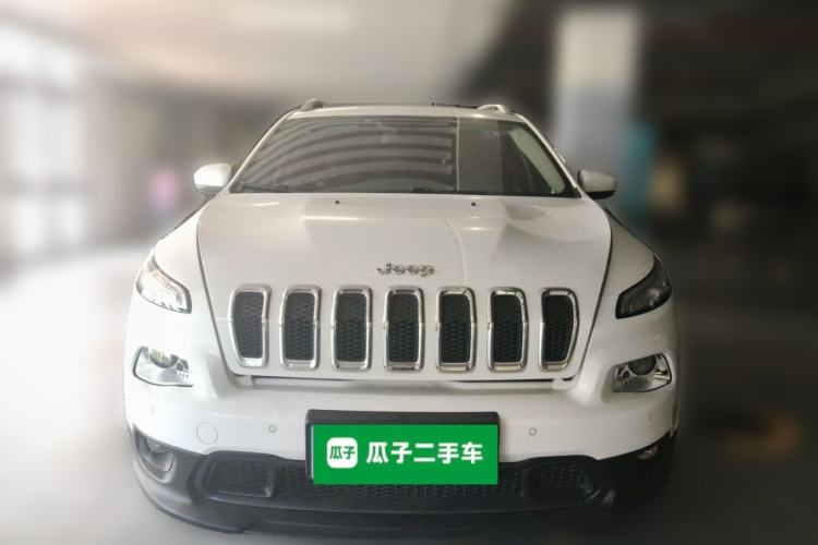 Used Jeep Cherokee 2016 2.4L Leading Smart Version Front