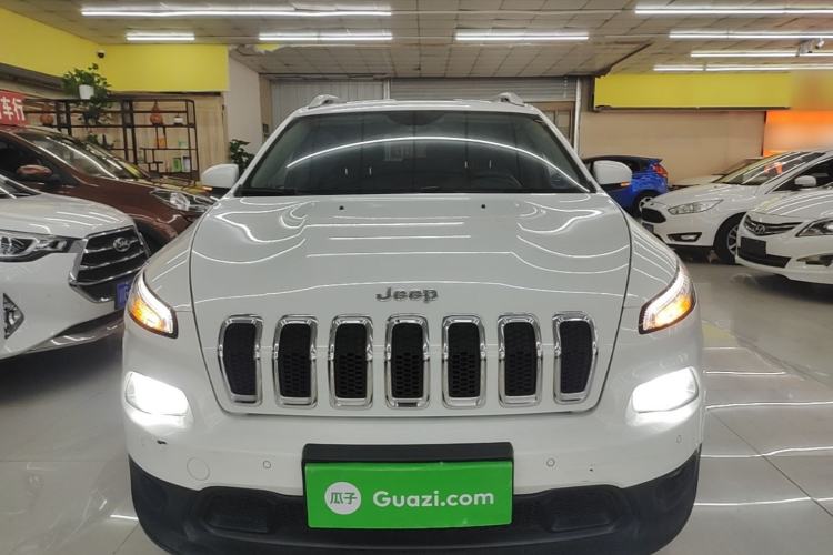Used Jeep Cherokee 2016 2.4L Leading Edition Front