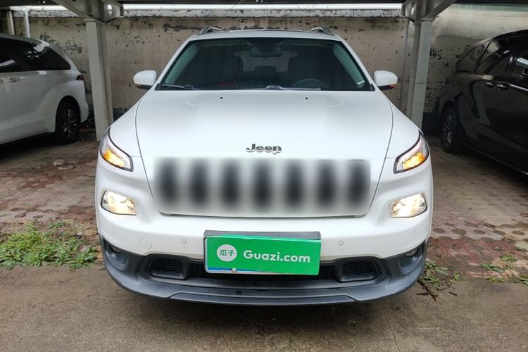 Used Jeep Cherokee 2016 2.0L Leading Edition Front