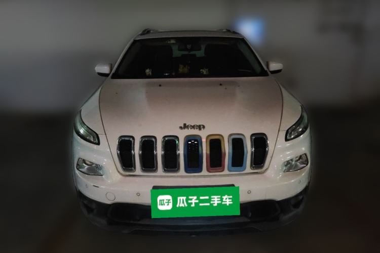 Used Jeep Cherokee 2016 2.0L Superior Edition Front
