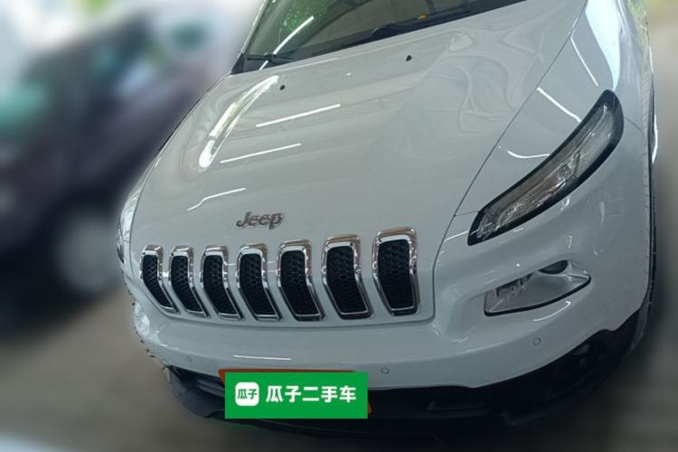 Used Jeep Cherokee 2016 2.4L Leading Edition Front