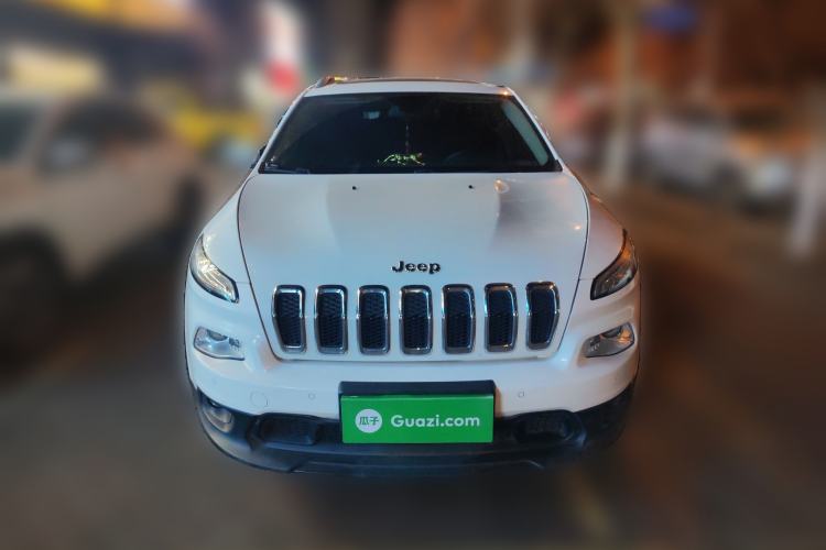 Used Jeep Cherokee 2016 2.4L Leading Smart Version Front