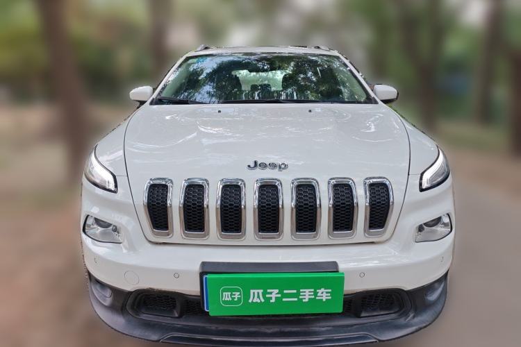 Used Jeep Cherokee 2016 2.0L Smart Version Front