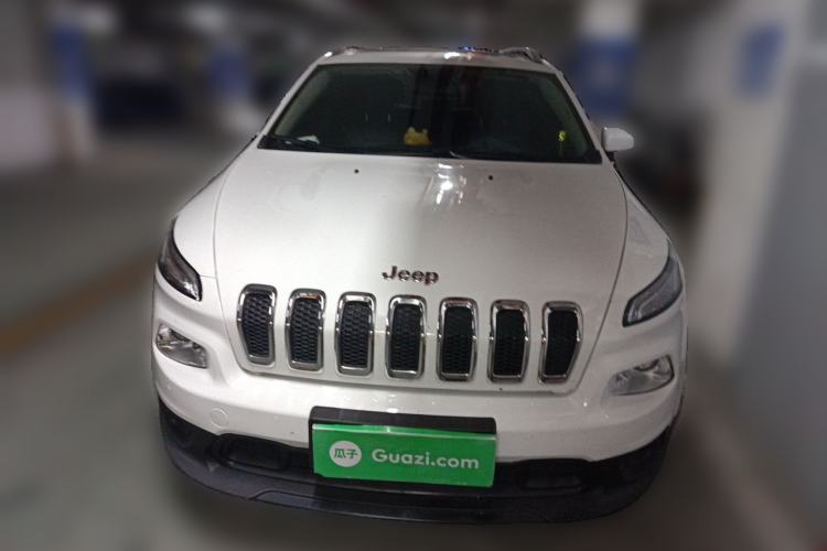 Used Jeep Cherokee 2016 2.0L Superior Edition Front