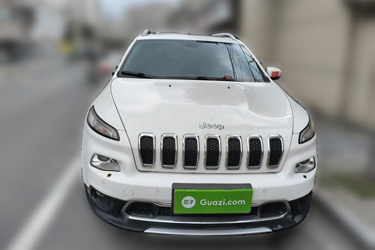 Used Jeep Cherokee 2016 2.4L Superior Edition Front