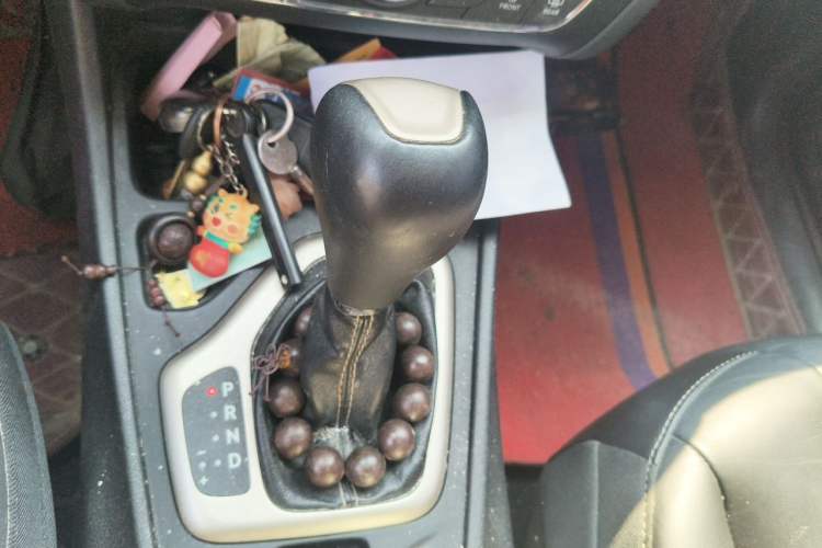 Used Jeep Cherokee 2016 2.0L Superior Edition Gear Lever