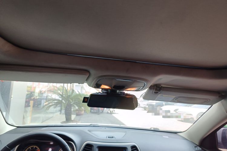 Used Jeep Cherokee 2016 2.0L Superior Edition Headliner