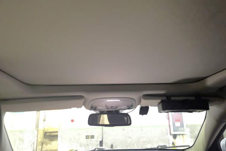 Used Jeep Cherokee 2016 2.4L Professional Smart Version Headliner