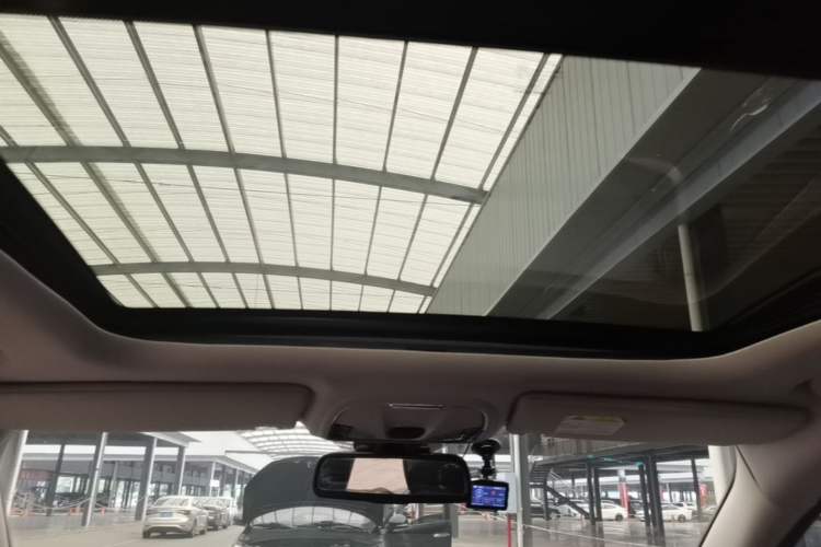 Used Jeep Cherokee 2016 2.4L Leading Edition Headliner