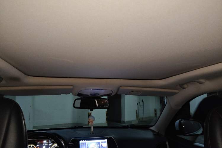 Used Jeep Cherokee 2016 2.0L Superior Edition Headliner