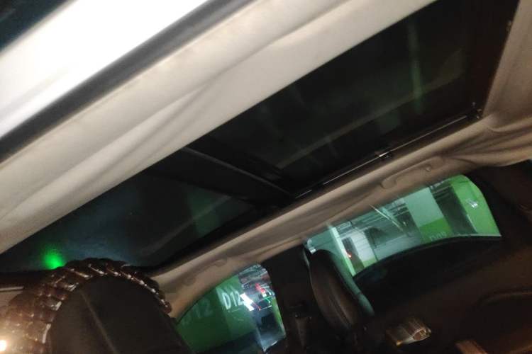 Used Jeep Cherokee 2016 2.0L Superior Edition Headliner