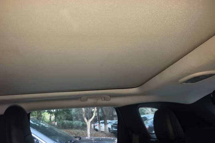 Used Jeep Cherokee 2016 2.0L Superior Edition Headliner