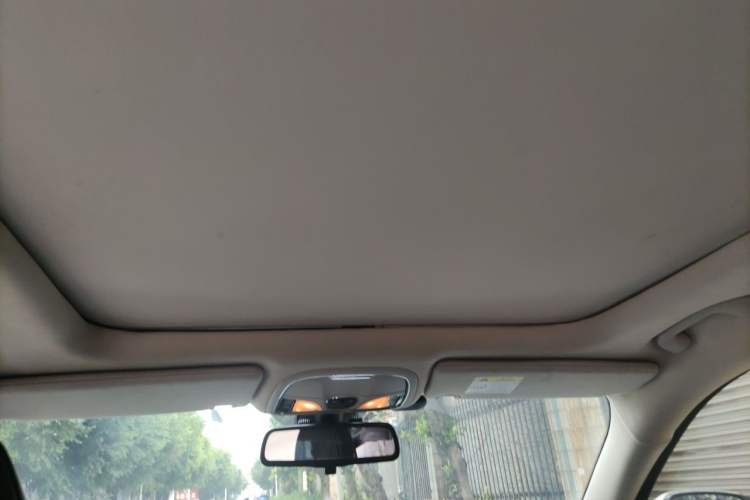 Used Jeep Cherokee 2016 2.4L Professional Smart Version Headliner