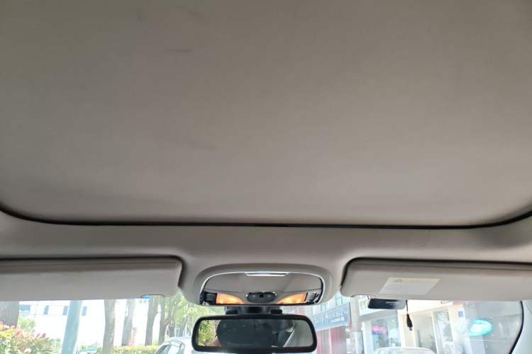 Used Jeep Cherokee 2016 2.0L Superior Edition Headliner