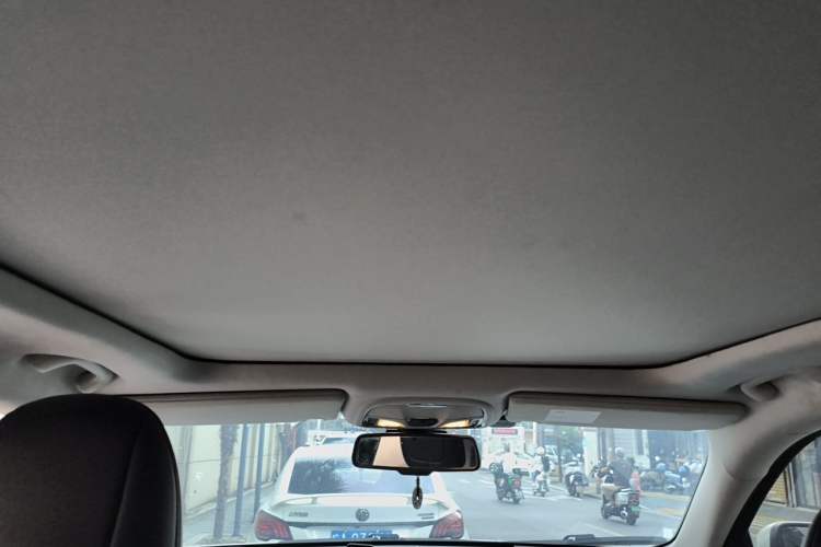 Used Jeep Cherokee 2016 2.4L Superior Edition Headliner