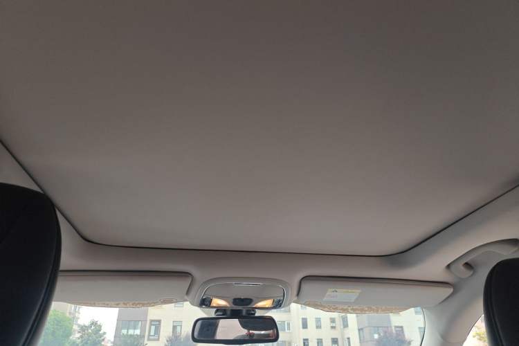 Used Jeep Cherokee 2016 2.0L Superior Edition Headliner