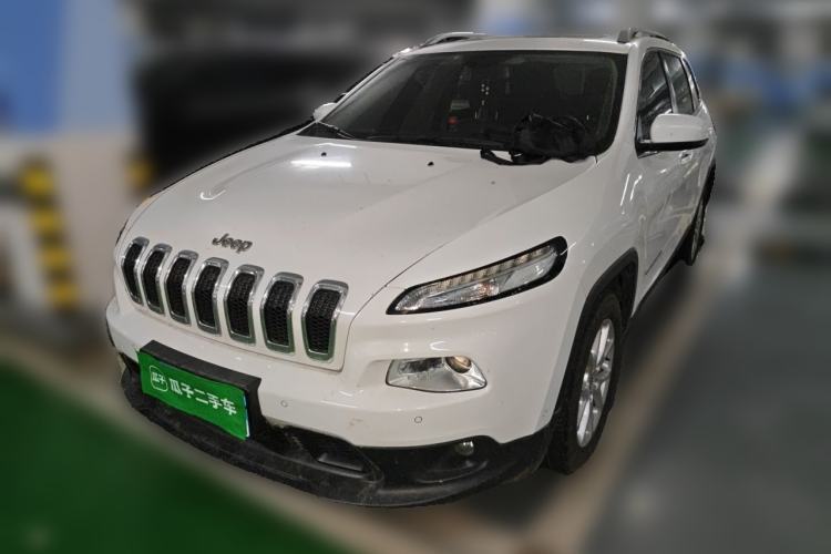 Used Jeep Cherokee 2016 2.4L Leading Edition Guazi used car, China used car export, Used car for sale, Used  cars, Cheapest cars for sale