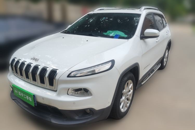 Used Jeep Cherokee 2016 2.4L Leading Edition Guazi used car, China used car export, Used car for sale, Used  cars, Cheapest cars for sale