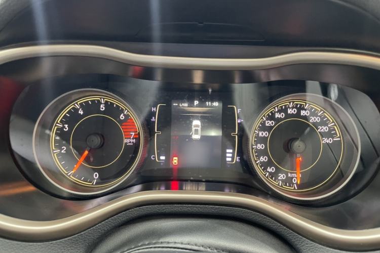 Used Jeep Cherokee 2016 2.4L Professional Edition Instrument Cluster