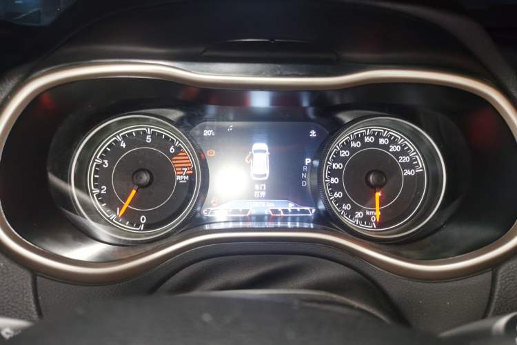 Used Jeep Cherokee 2016 2.0L Superior Edition Instrument Cluster