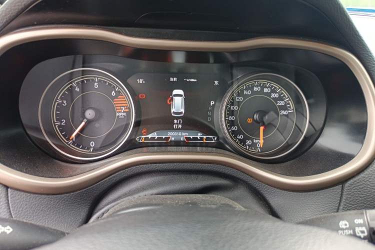 Used Jeep Cherokee 2016 2.0L Superior Edition Instrument Cluster