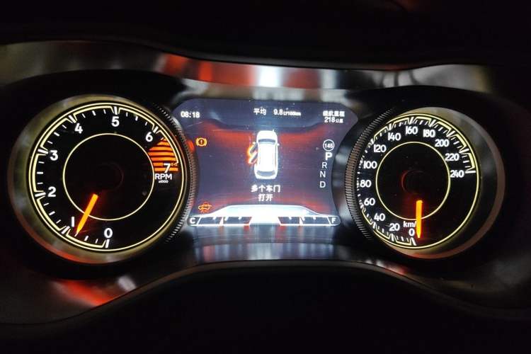 Used Jeep Cherokee 2016 2.0L Superior Edition Instrument Cluster