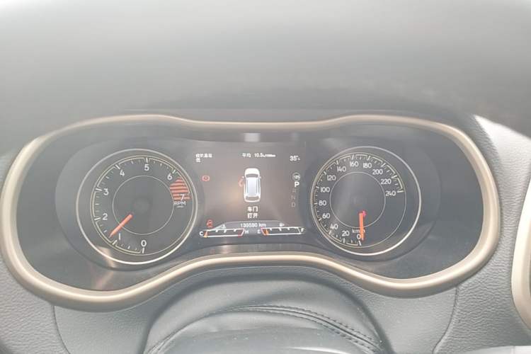 Used Jeep Cherokee 2016 2.0L Superior Edition Instrument Cluster