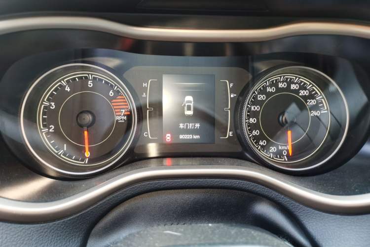 Used Jeep Cherokee 2016 2.4L Leading Edition Instrument Cluster