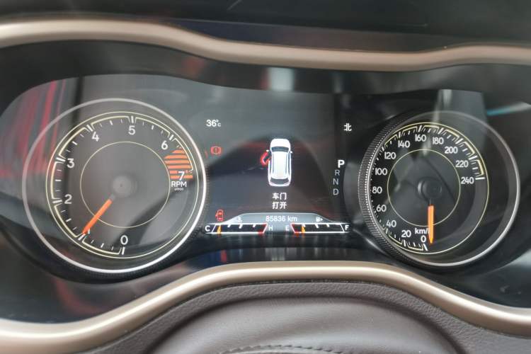 Used Jeep Cherokee 2016 2.0L Superior Edition Instrument Cluster