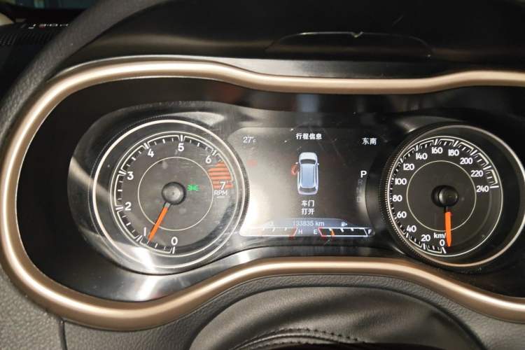 Used Jeep Cherokee 2016 2.0L Superior Edition Instrument Cluster