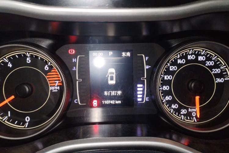Used Jeep Cherokee 2016 2.4L Professional Edition Instrument Cluster