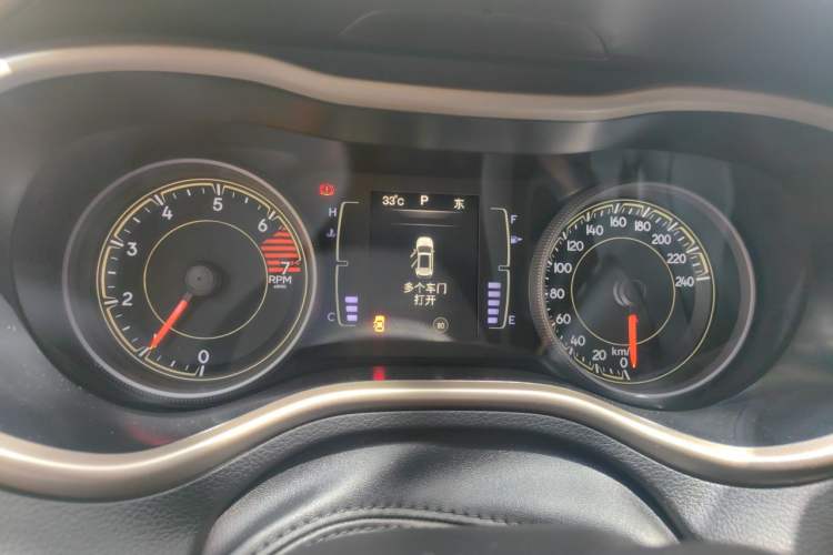 Used Jeep Cherokee 2016 2.0L Leading Edition Instrument Cluster