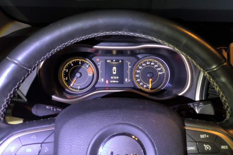 Used Jeep Cherokee 2016 2.4L Leading Edition Instrument Cluster