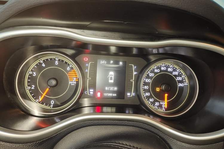 Used Jeep Cherokee 2016 2.4L Leading Edition Instrument Cluster
