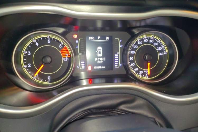 Used Jeep Cherokee 2016 2.4L Leading Edition Instrument Cluster
