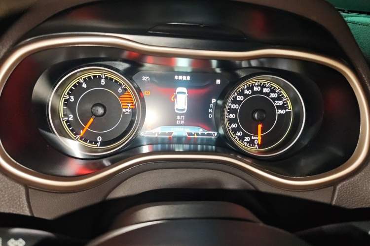 Used Jeep Cherokee 2016 2.0L Superior Edition Instrument Cluster
