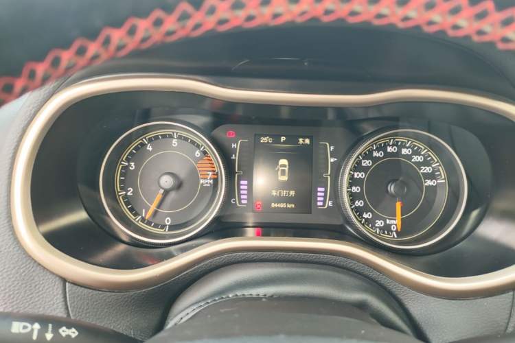 Used Jeep Cherokee 2016 2.4L Leading Edition Instrument Cluster