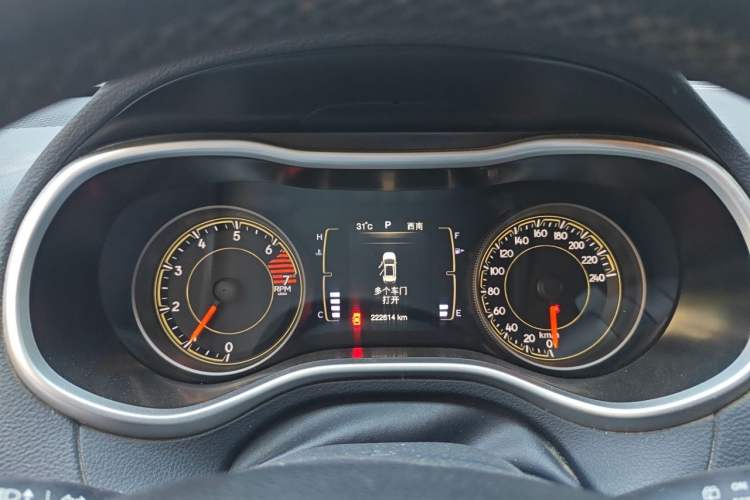 Used Jeep Cherokee 2016 2.4L Leading Edition Instrument Cluster