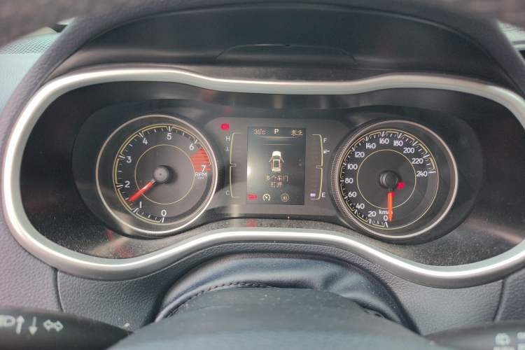 Used Jeep Cherokee 2016 2.4L Leading Edition Instrument Cluster
