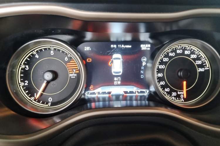 Used Jeep Cherokee 2016 2.0L Superior Edition Instrument Cluster