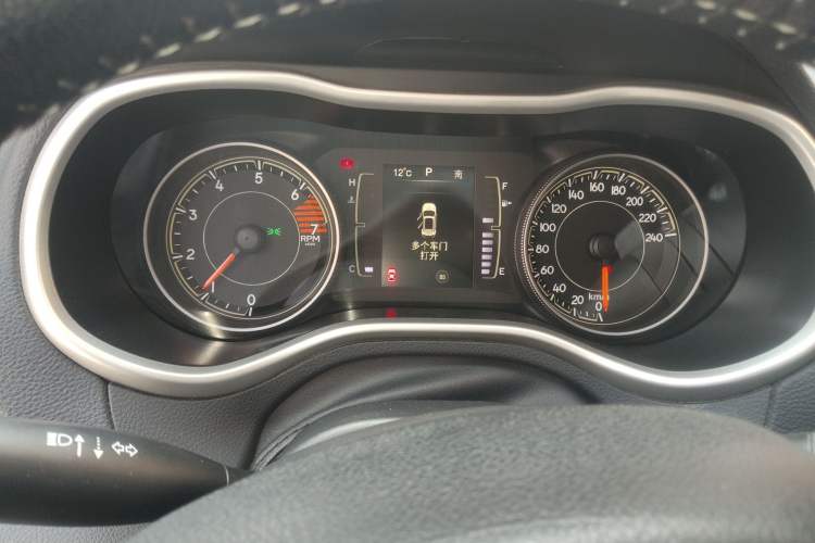 Used Jeep Cherokee 2016 2.4L Leading Edition Instrument Cluster