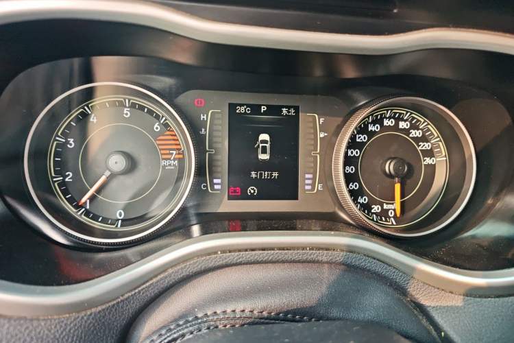 Used Jeep Cherokee 2016 2.4L Professional Edition Instrument Cluster