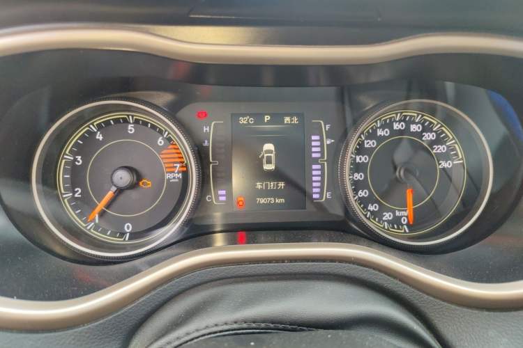 Used Jeep Cherokee 2016 2.4L Leading Edition Instrument Cluster